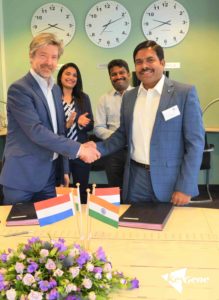 Signing ceremony of a contract between MASL, India, and KeyGene